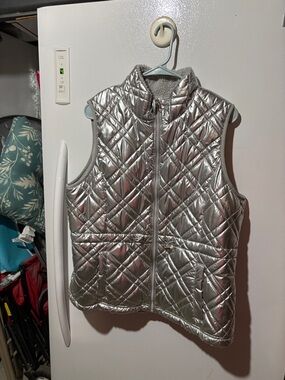 Time and Tru Metallic Silver Quilted Vest